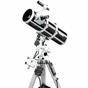 Skywatcher Explorer 150P EQ3 Pro SynScan GoTo