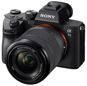 Sony Alpha A7 III + 28-70 Lens