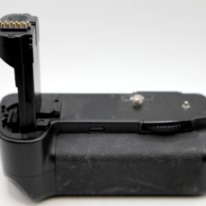 Hahnel HC-400 Pro Battery Grip for Canon 30/40D Camera (Used)