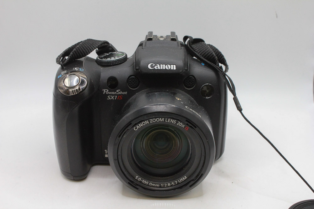 Canon Power Shot SX1 IS Bridge Camera. (Used)