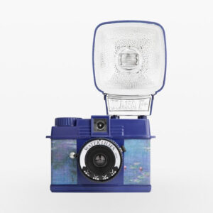 Lomography Lomourette Half Frame Camera Water Lilies Edition