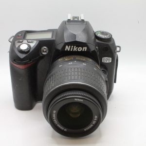 Nikon D70 + Nikkor 18-55 DX VR Lens (Used)