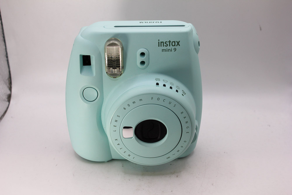 Fujifilm Instax Mini 9 Instant Camera. (Used)