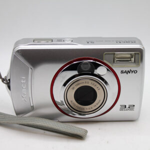 Sanyo Xacti S1 Digital Compact Camera. (Used)