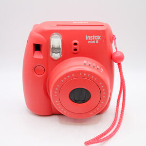 Fujifilm Instax Mini 8 Instant Camera. (Used)