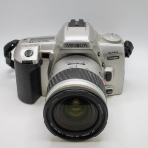 Minolta Dynax 404si + 35-80mm lens 35mm Film Camera. (Used)