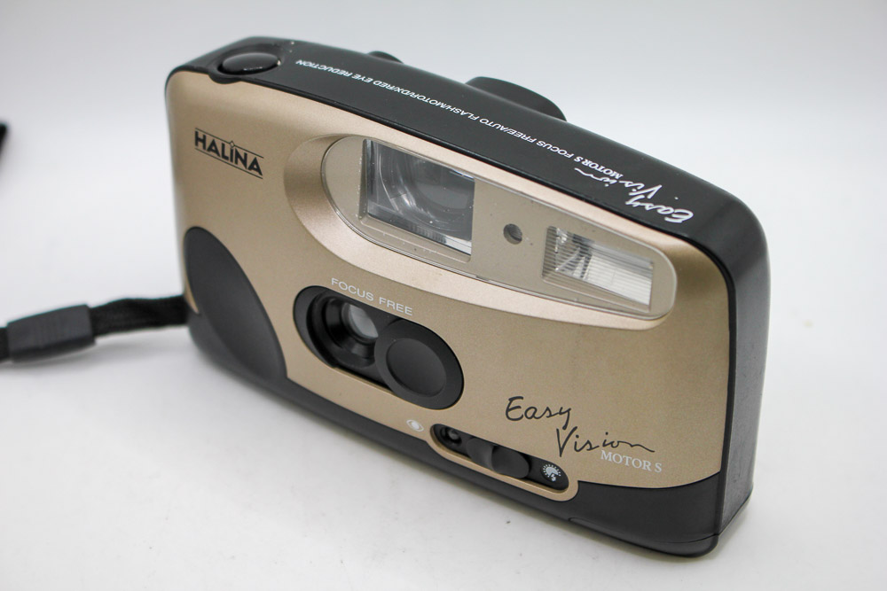 Halina Easy Vision 35mm Film Camera. (Used)