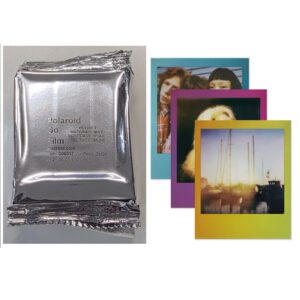 Polaroid Go Colour Instant Film Gradient Frames (8 Instant Photos)